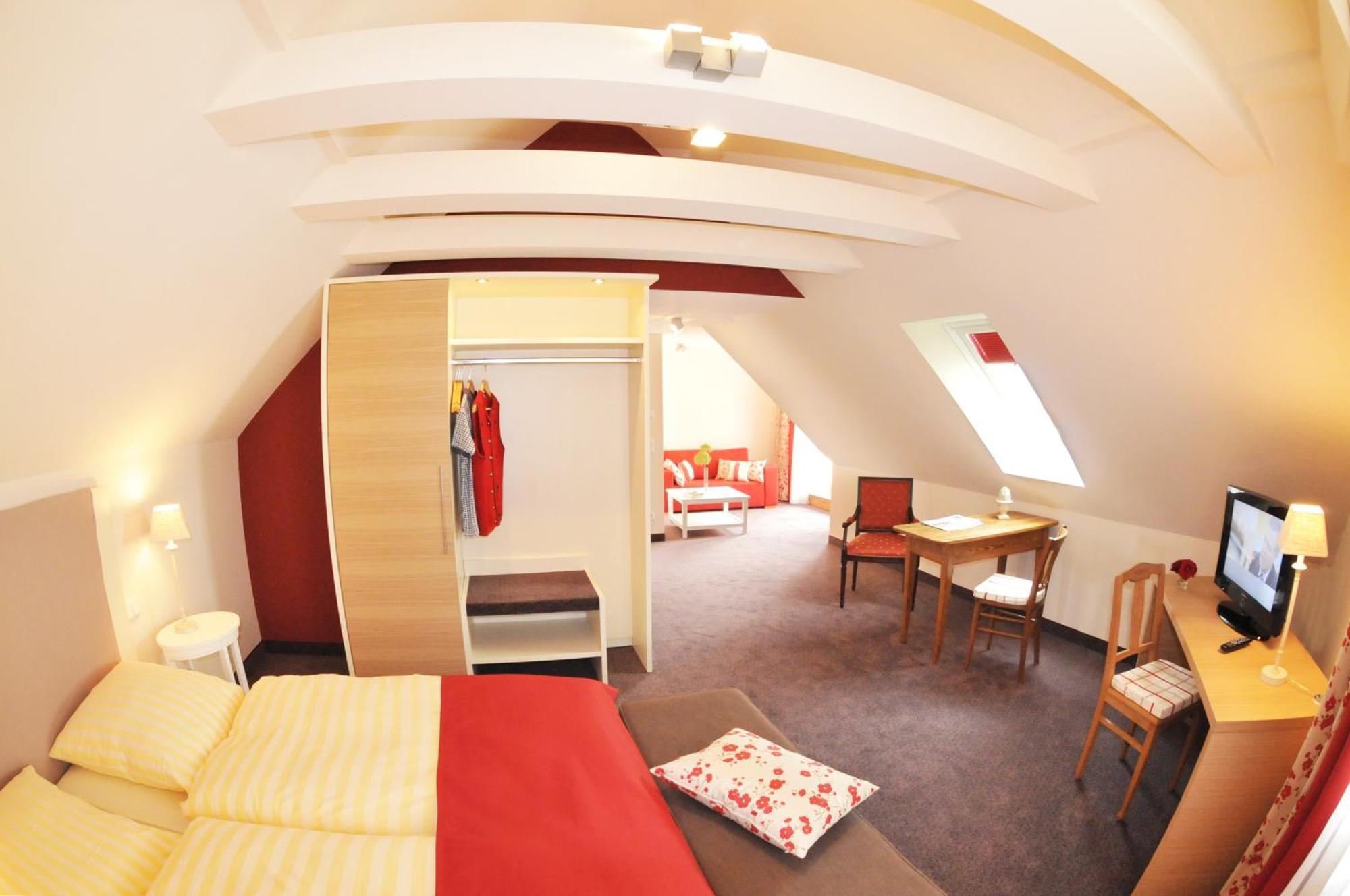 Flair Hotel Zum Storchen Bad Windsheim Exterior photo