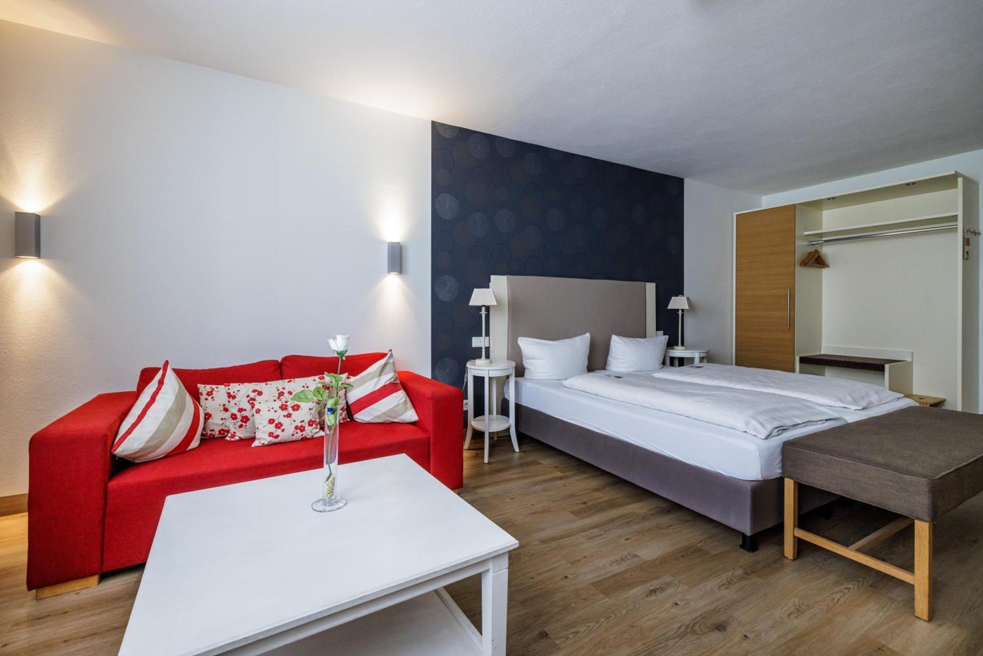 Flair Hotel Zum Storchen Bad Windsheim Exterior photo